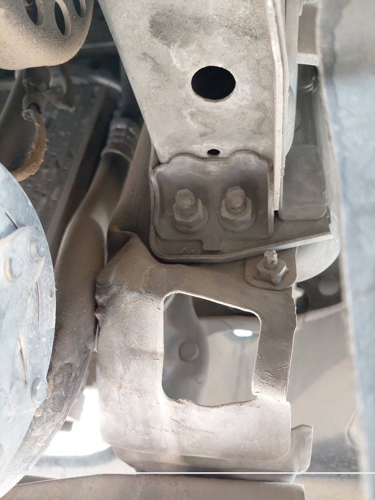 تويوتا يارس  2010 image