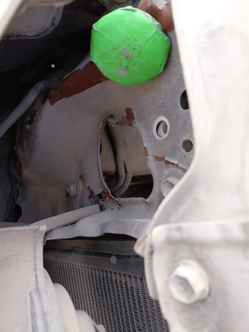 تويوتا انوفا  2012 image