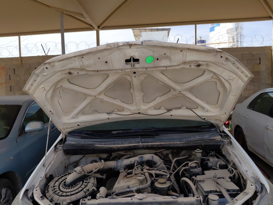 تويوتا انوفا  2012 image