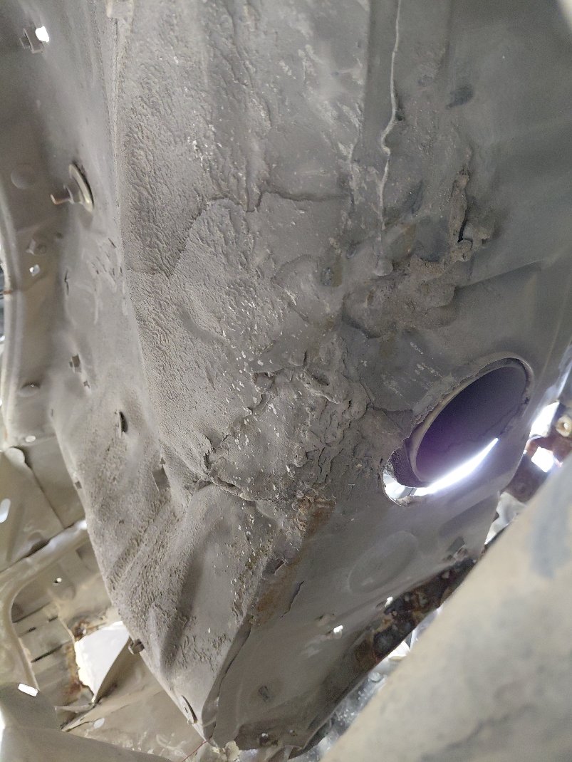 تويوتا انوفا  2012 image