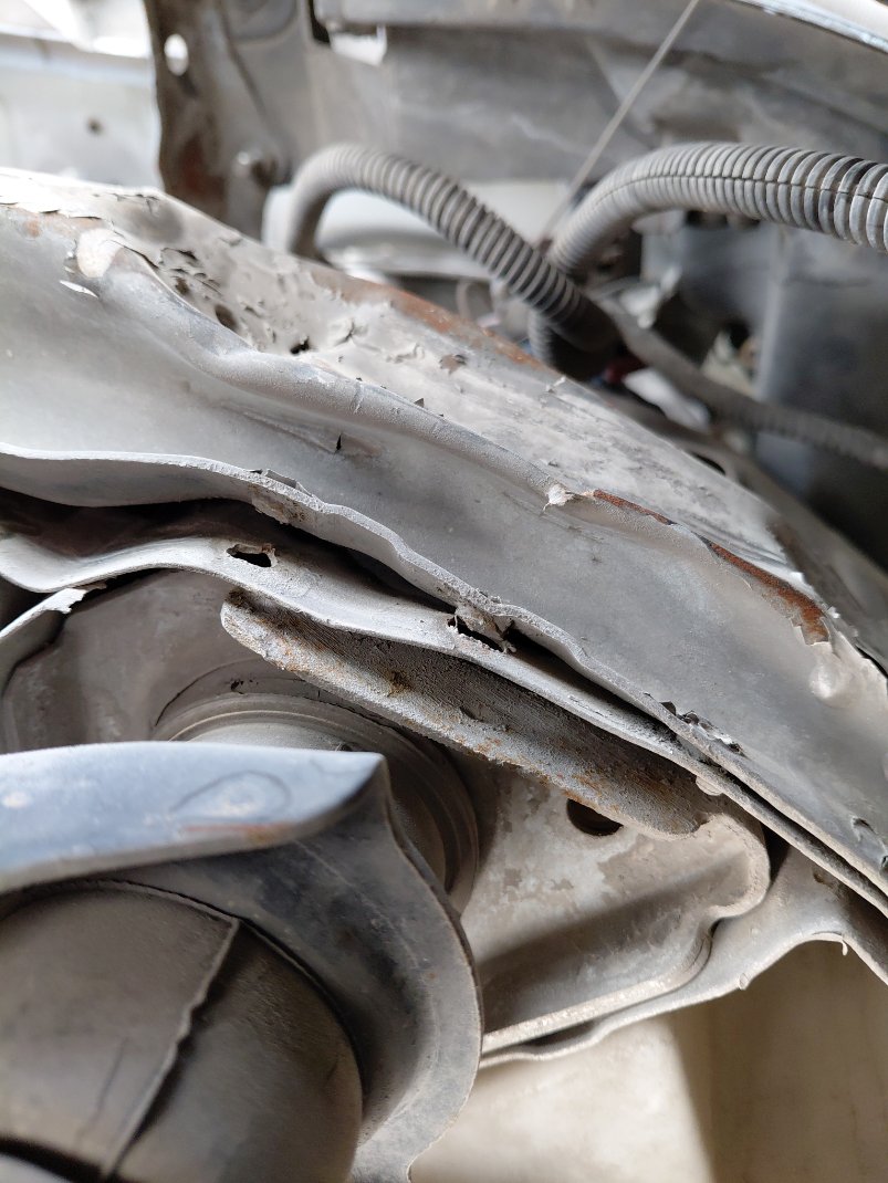 تويوتا انوفا  2012 image