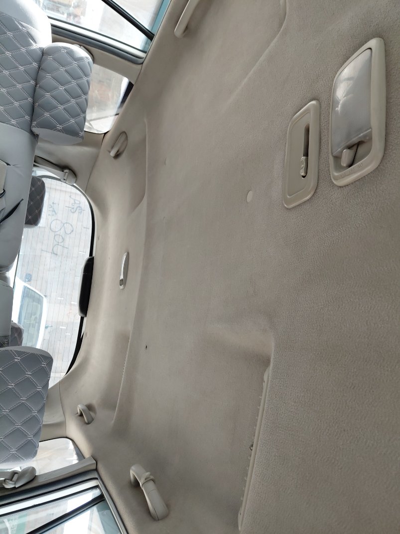 تويوتا انوفا  2012 image