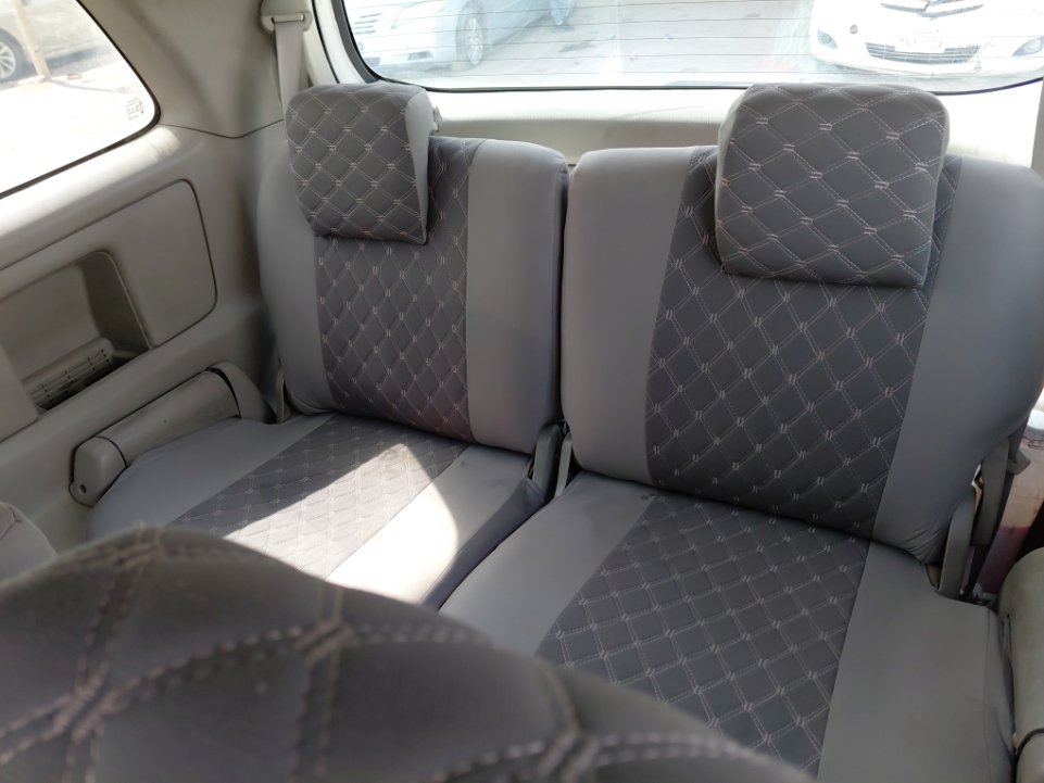 تويوتا انوفا  2012 image