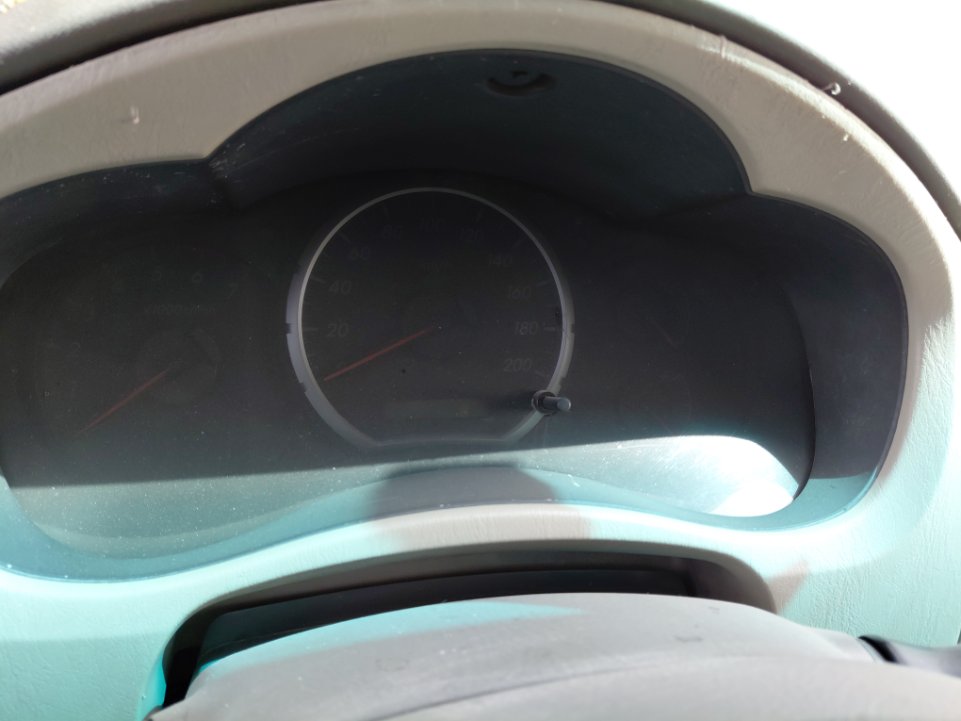 تويوتا انوفا  2012 image