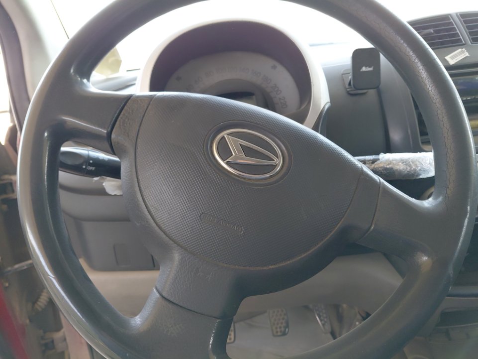 دايهاتسو سيريون  2006 image