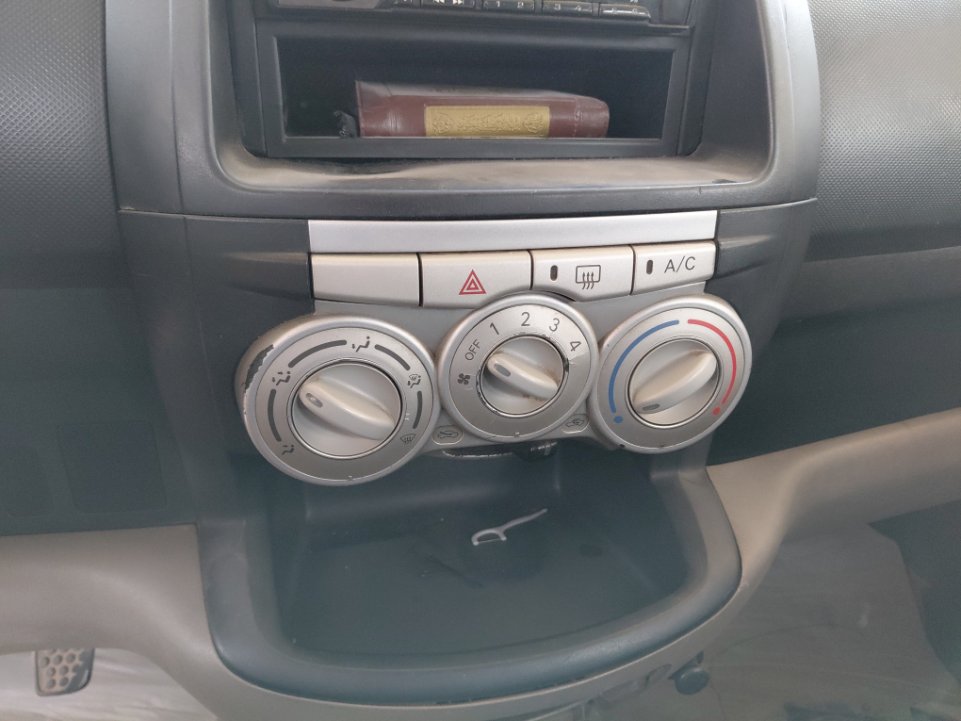 دايهاتسو سيريون  2006 image