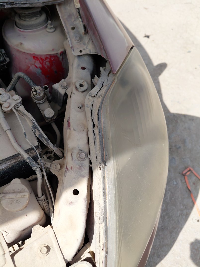 دايهاتسو سيريون  2006 image