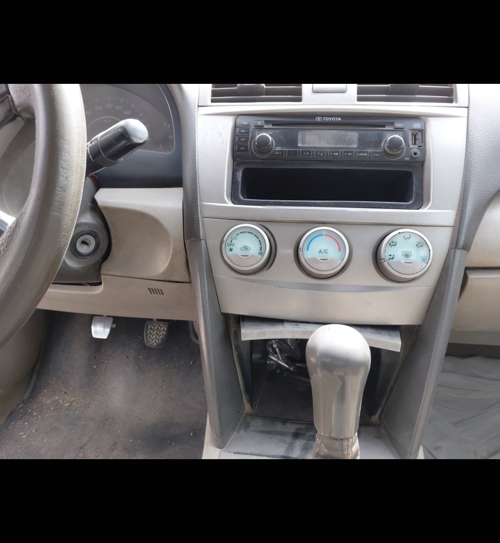 تويوتا كامري  2011 image