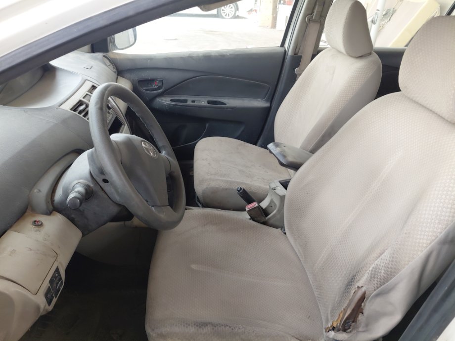 تويوتا يارس  2006 image