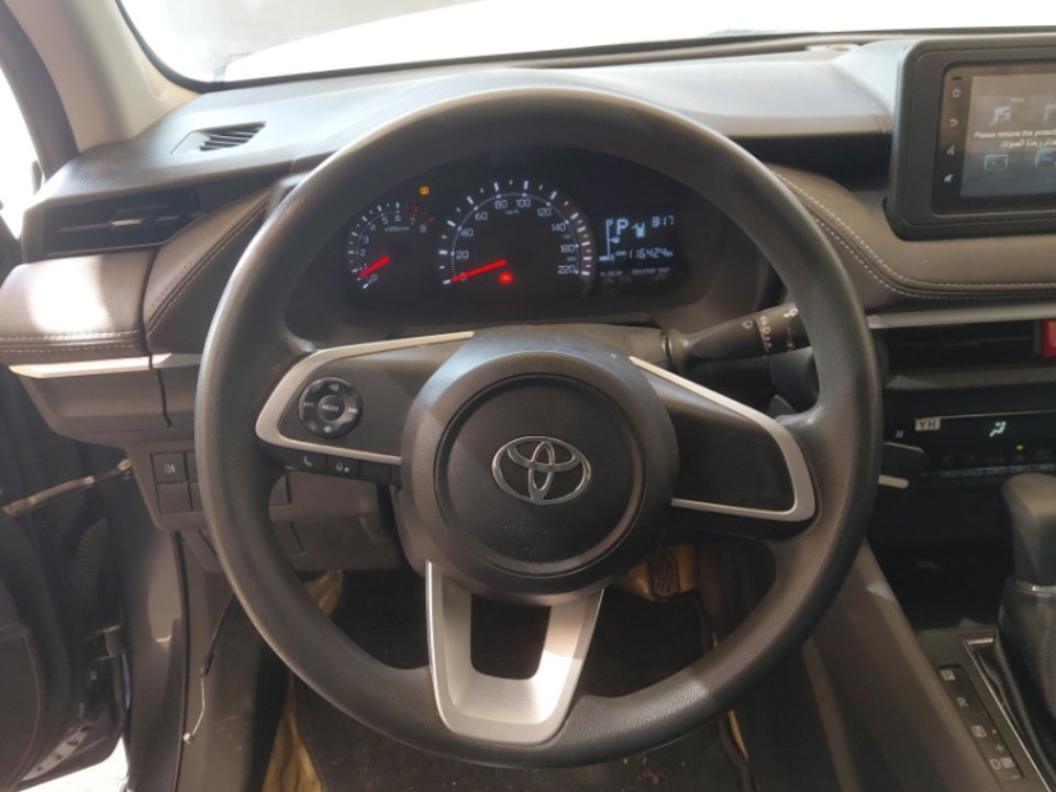 تويوتا يارس Y -  2023 image