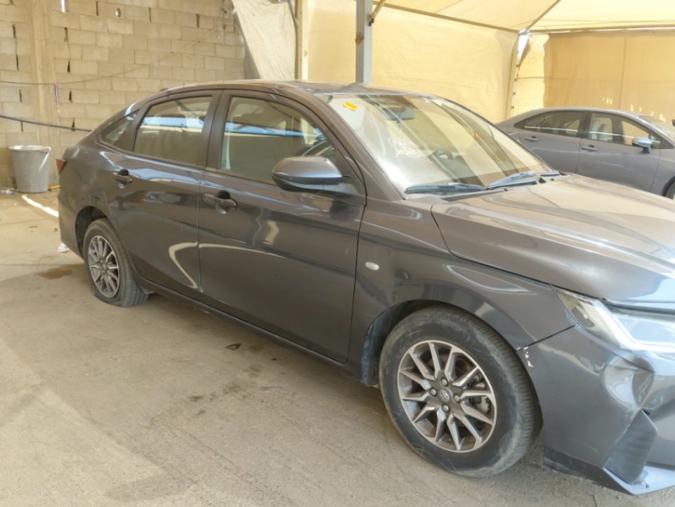 تويوتا يارس Y -  2023 image