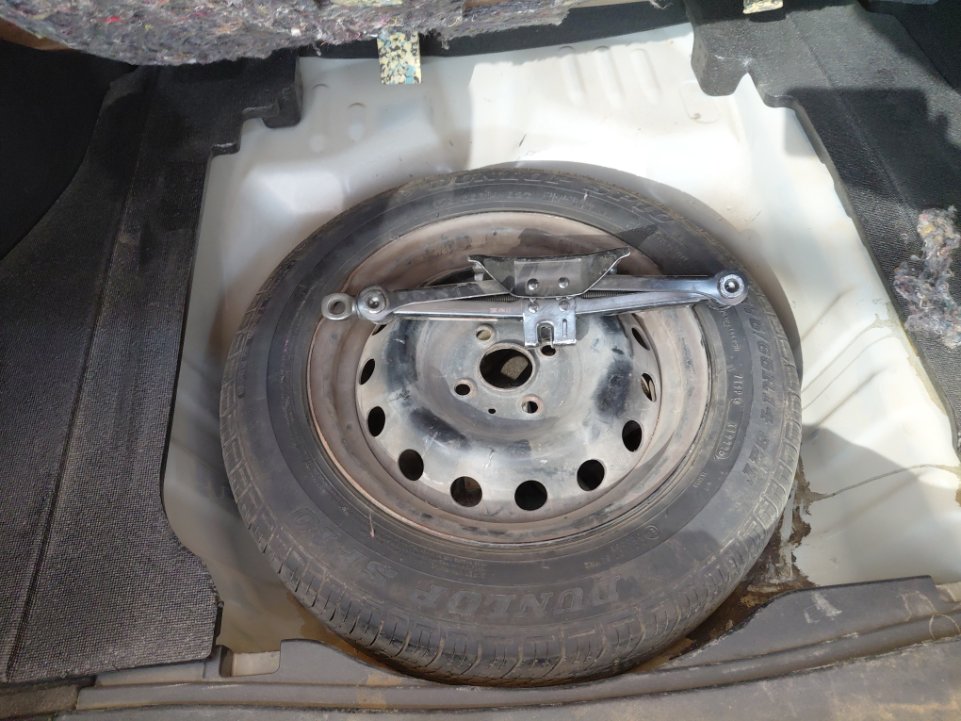 تويوتا يارس  Y FLT  2022 image