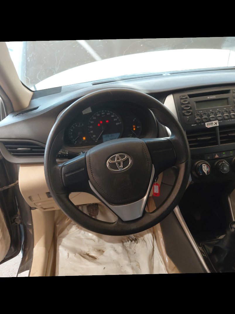 تويوتا يارس STANDARD 2020 image