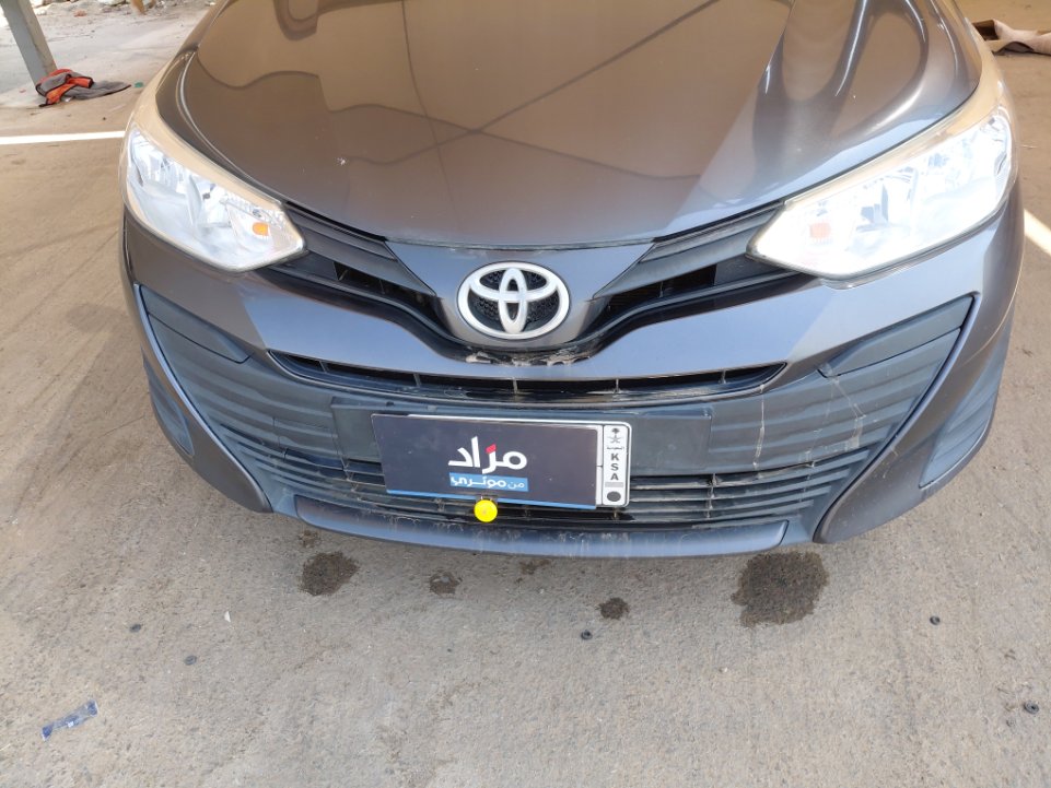 تويوتا يارس STANDARD 2020 image