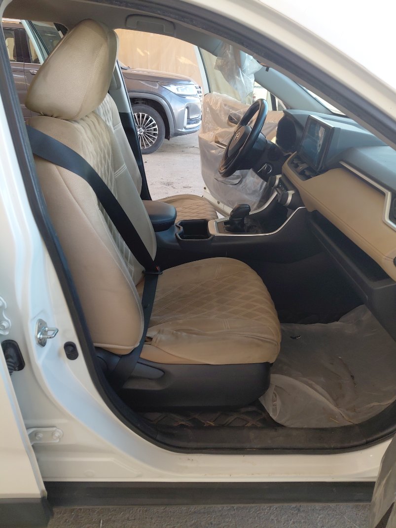 تويوتا راف فور LE SPORT 2022 image