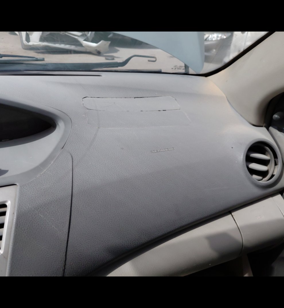 تويوتا يارس  2010 image