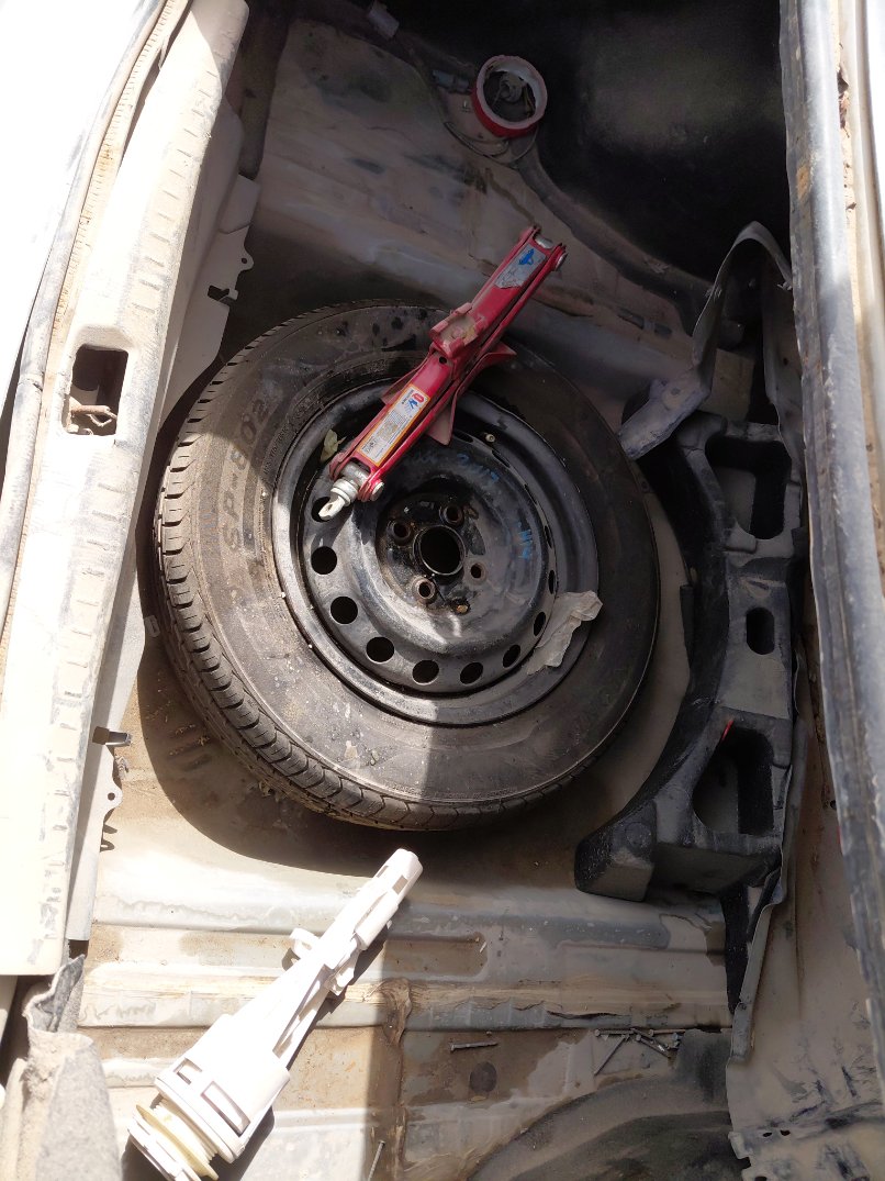 تويوتا يارس  2010 image