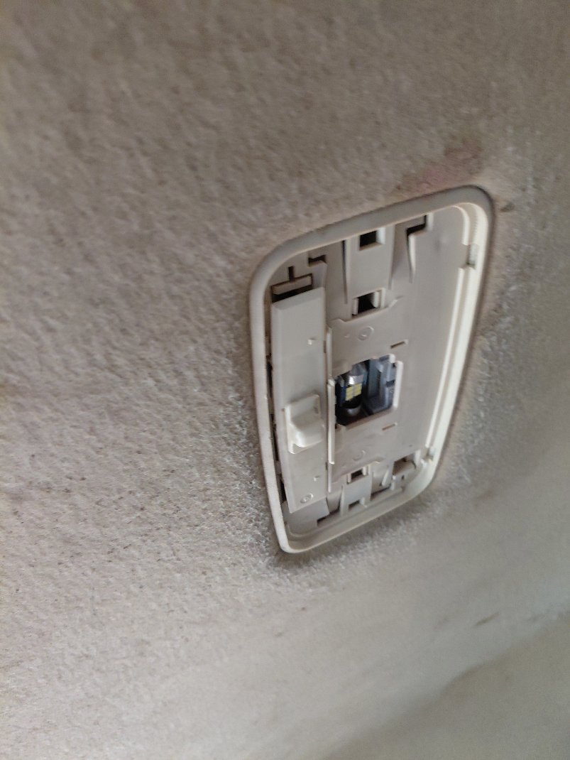 تويوتا يارس Y PLUS  2021 image