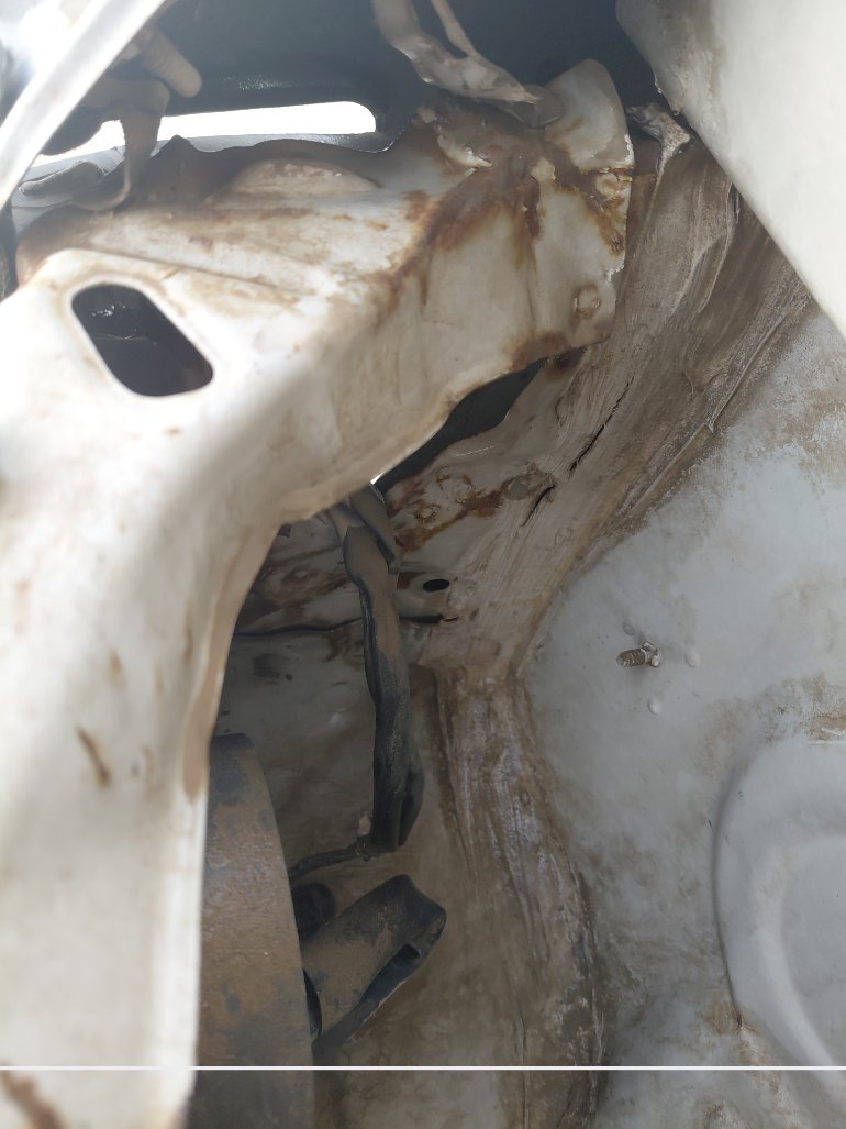 دايهاتسو جران ماكس  2011 image