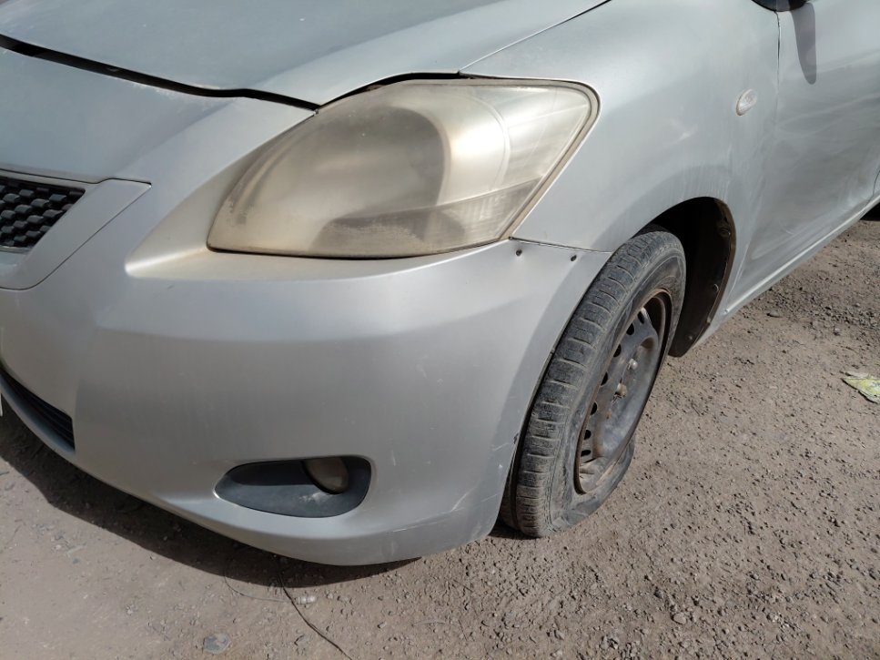 تويوتا يارس  2010 image