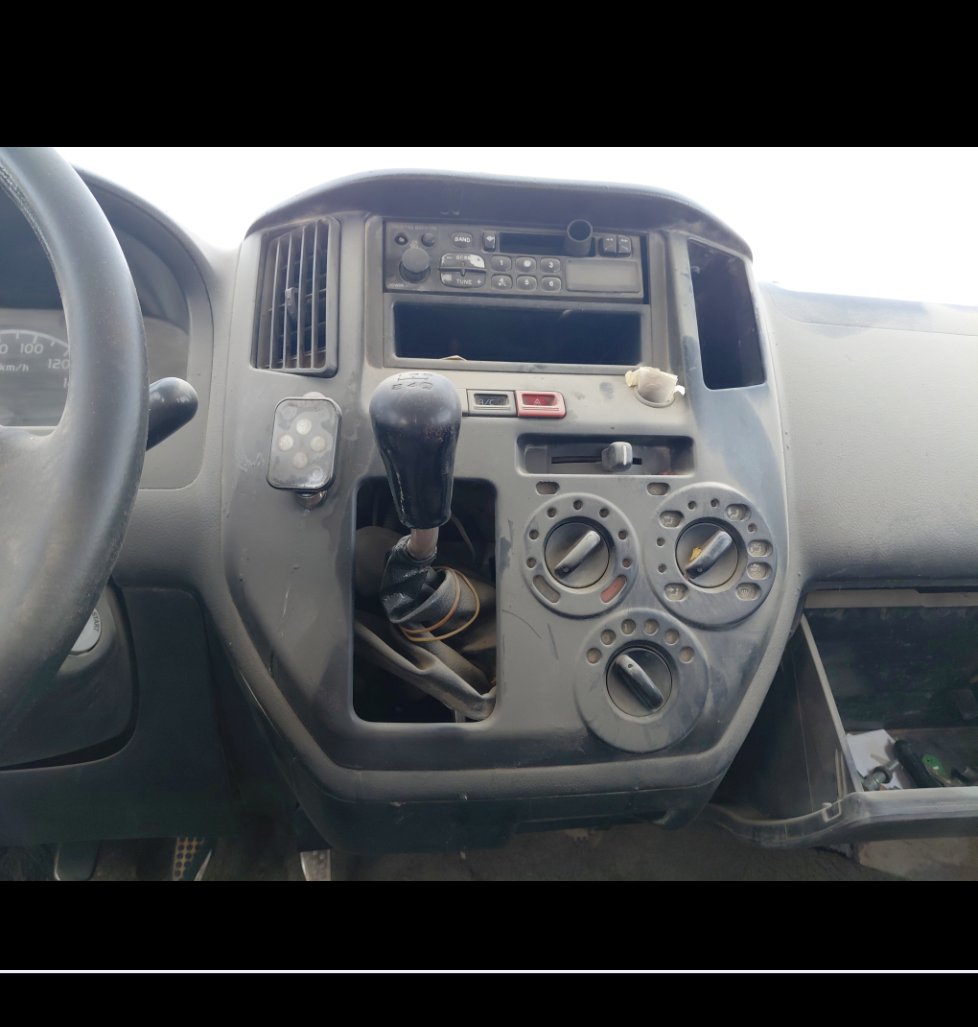 دايهاتسو جران ماكس  2011 image