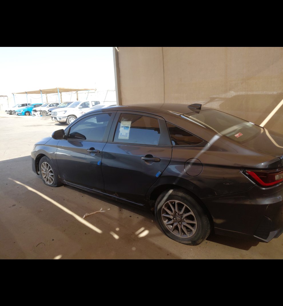 تويوتا يارس Y 2023 image