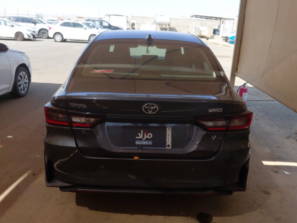 تويوتا يارس Y 2023 image