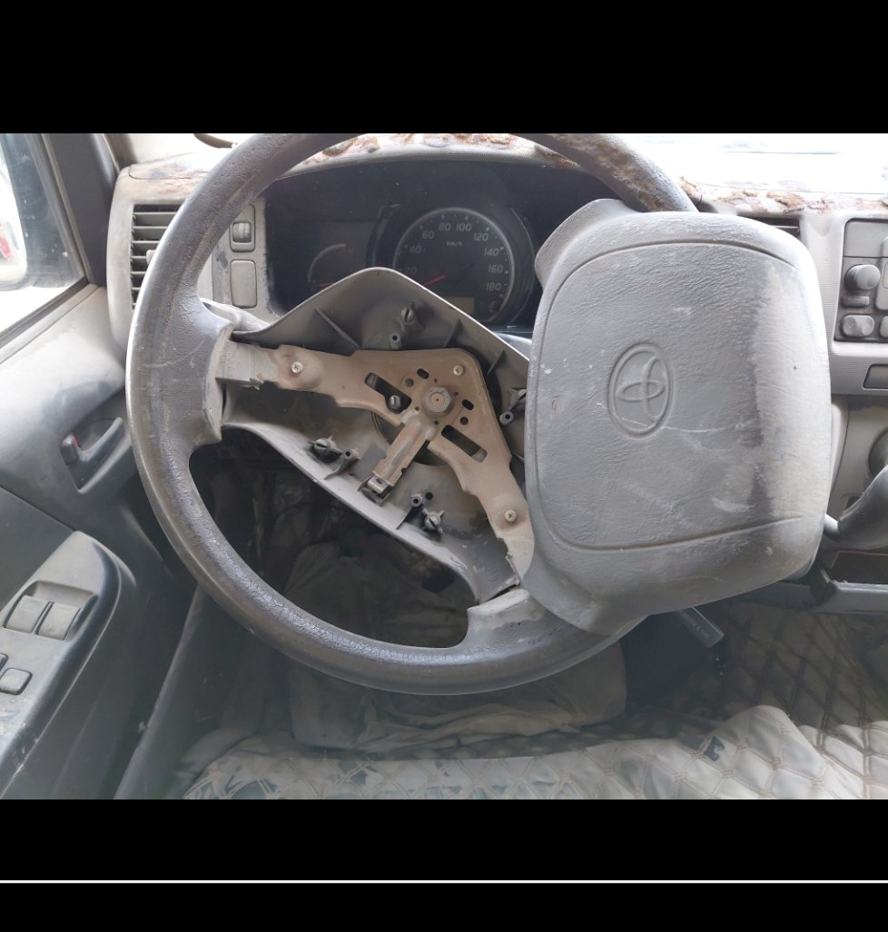 تويوتا هايس باص  2011 image