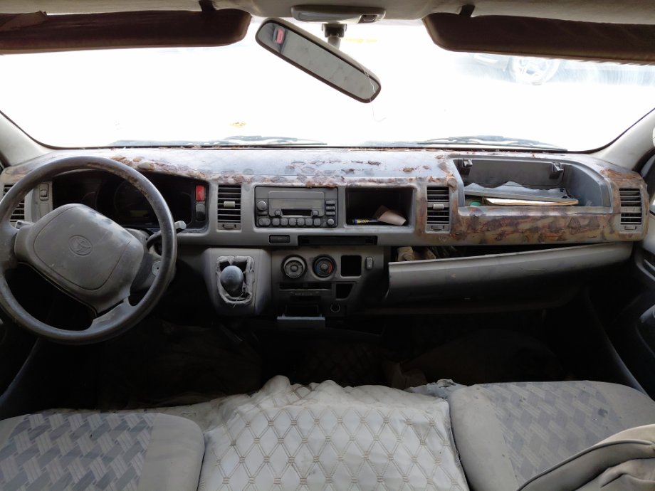 تويوتا هايس باص  2011 image