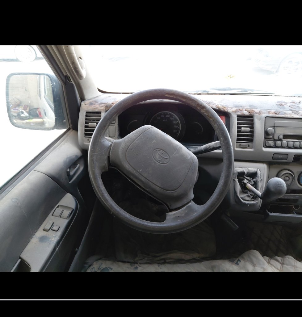 تويوتا هايس باص  2011 image