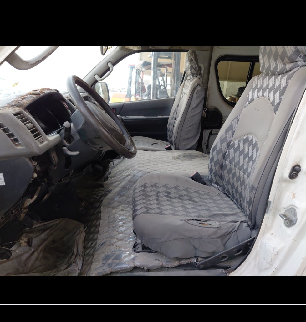 تويوتا هايس باص  2011 image