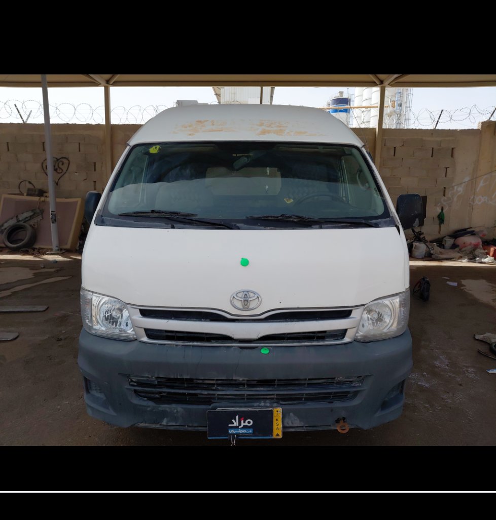 تويوتا هايس باص  2011