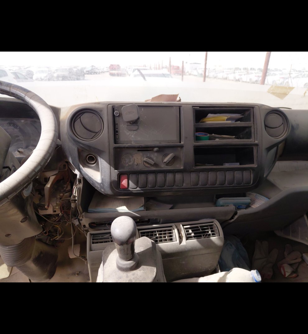 تويوتا دينا  2012 image