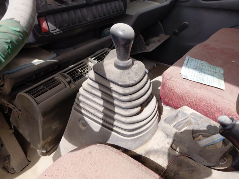 تويوتا دينا  2012 image