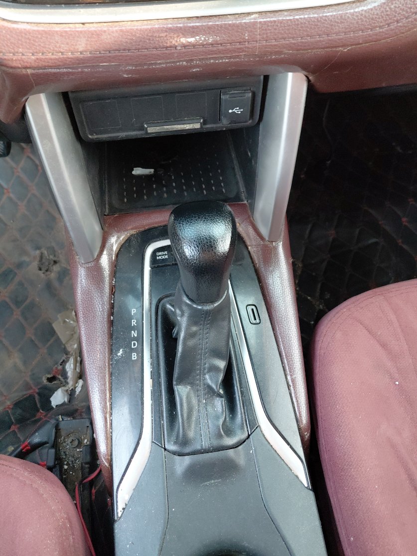 تويوتا كورولا كروس LE HEV  2021 image