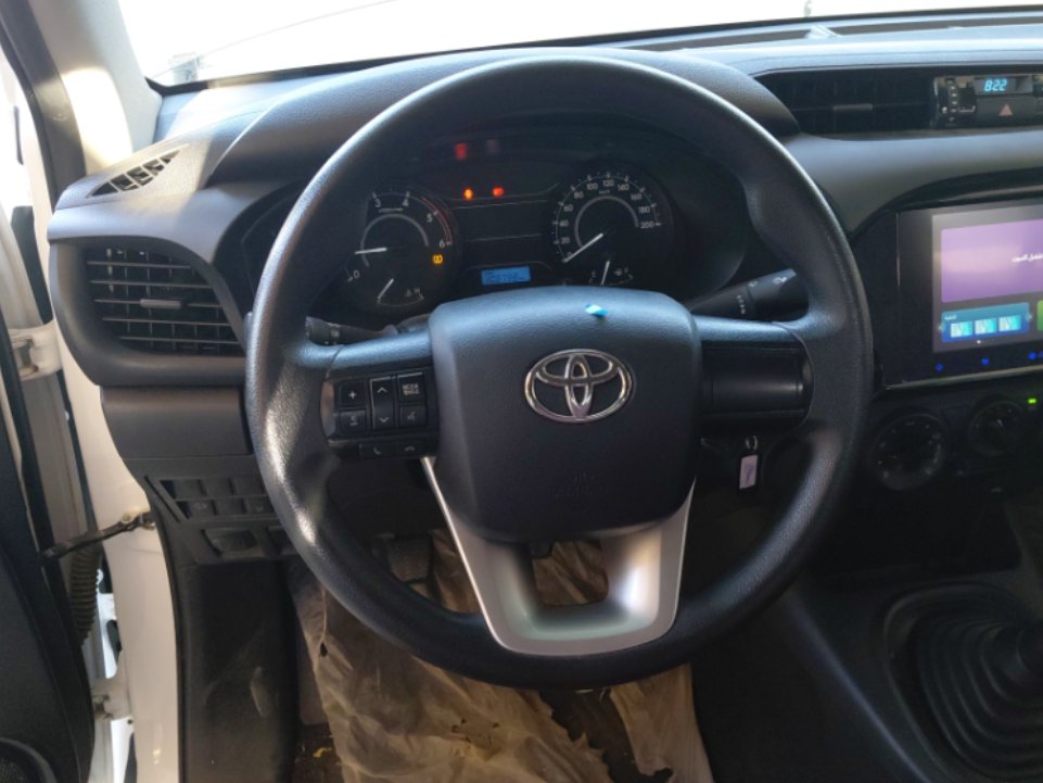 تويوتا هايلكس GL 2024 image