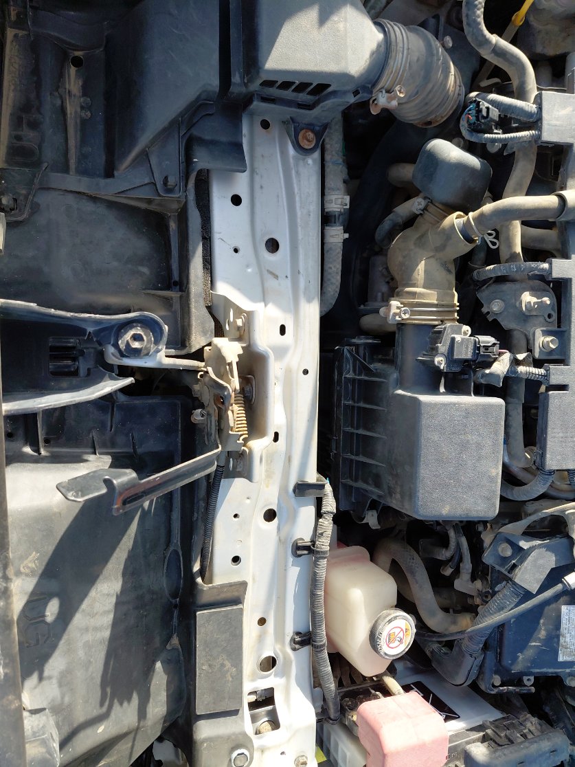 تويوتا كورولا كروس LE HEV  2021 image