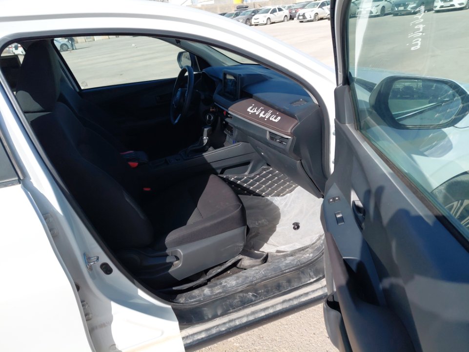 تويوتا يارس Y PLUS 2024 image