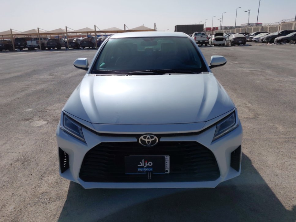 تويوتا يارس Y 2024