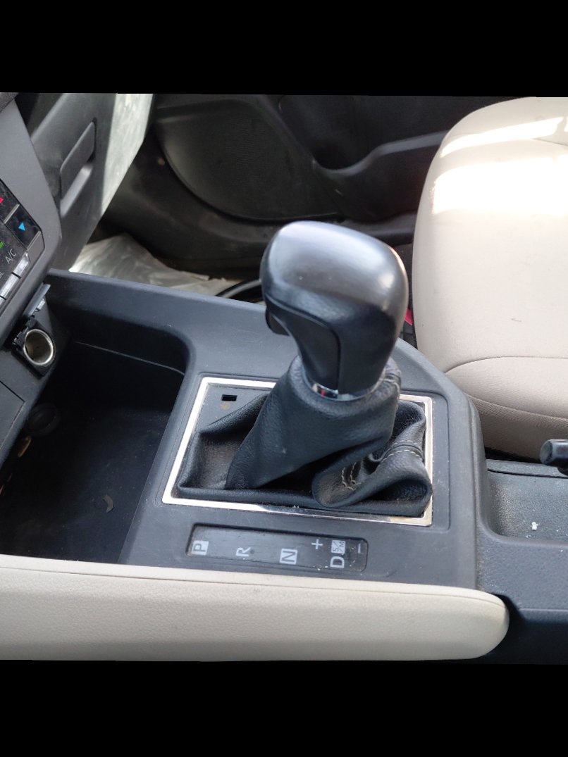 تويوتا يارس Y 2024 image