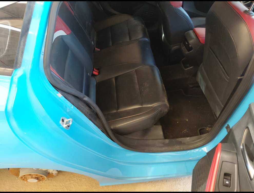 إم جي GT لوكس 2022 image