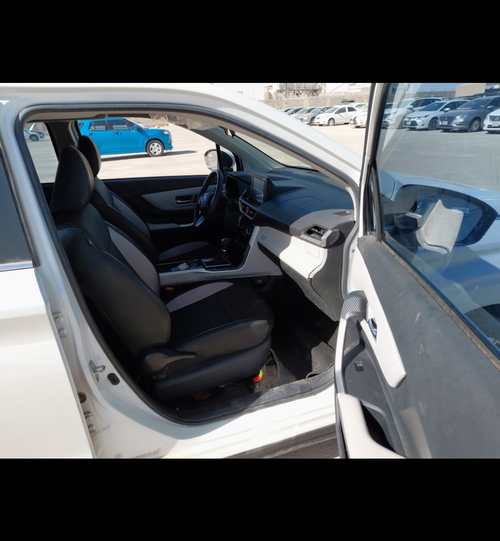 تويوتا فيلوز GLX 2024 image