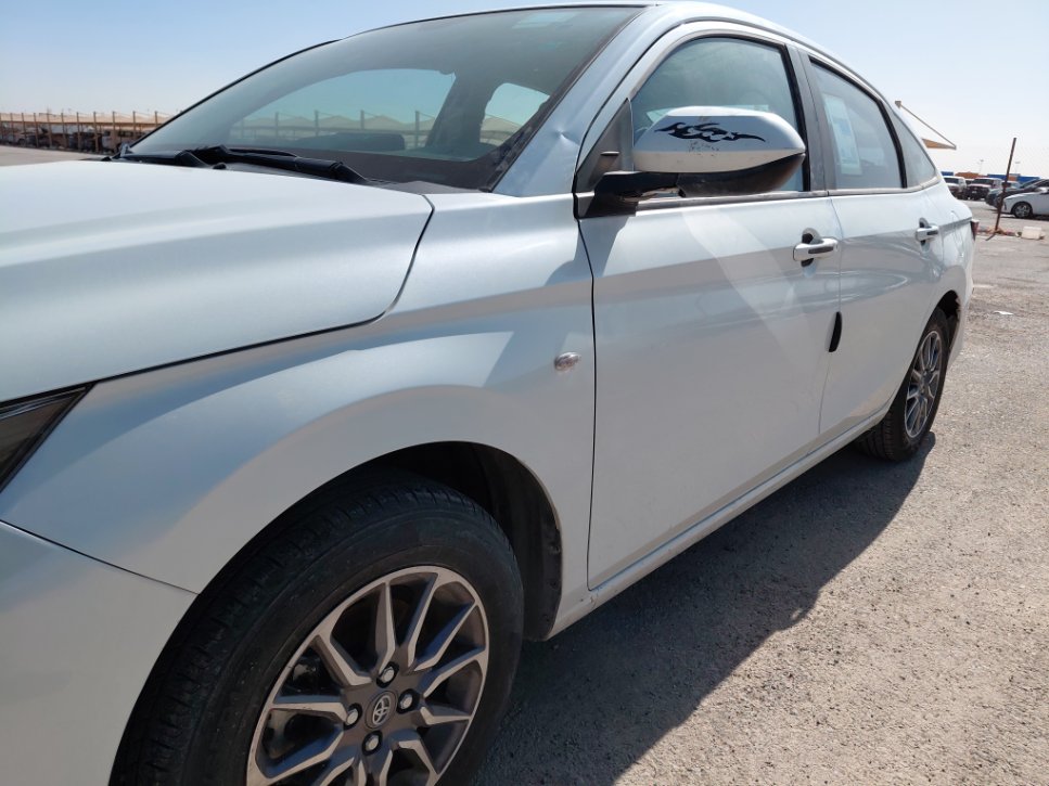 تويوتا يارس Y 2024 image