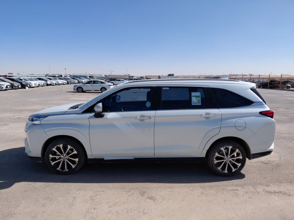 تويوتا فيلوز GLX 2024 image