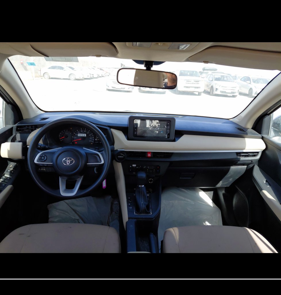 تويوتا يارس Y 2024 image