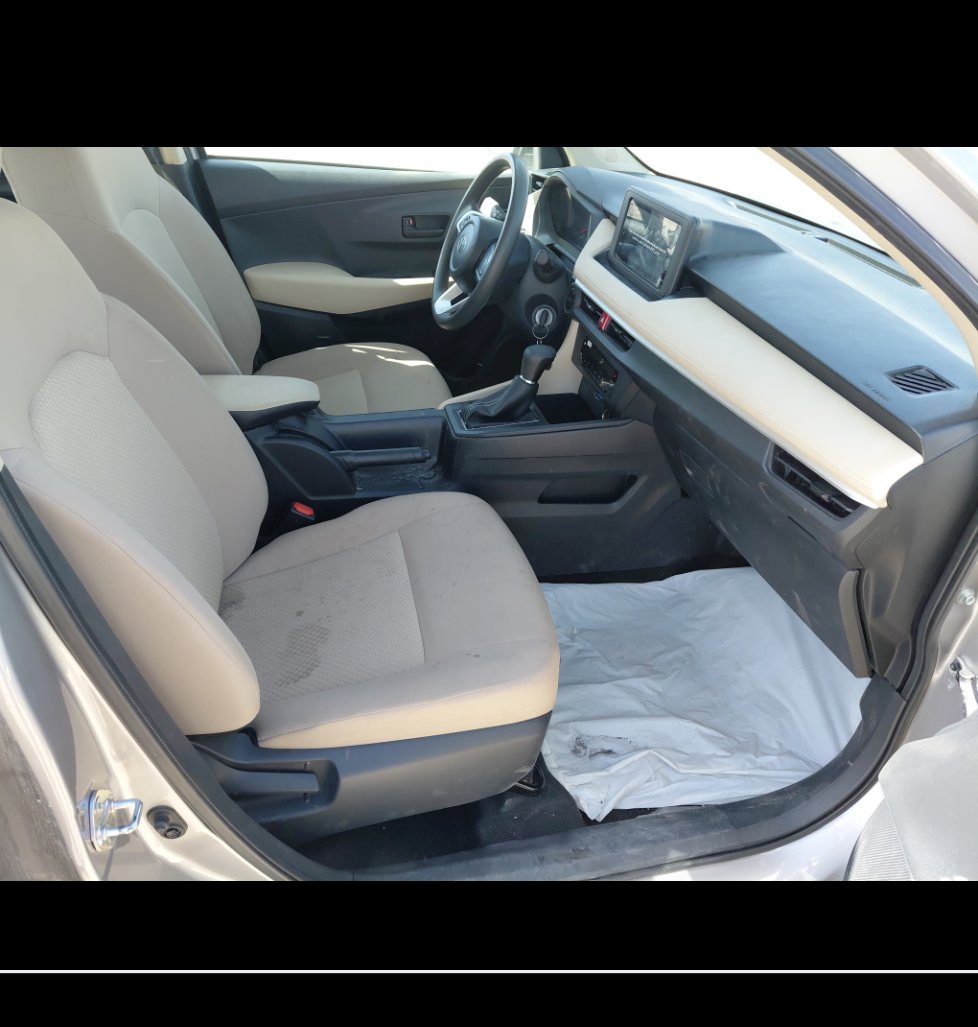 تويوتا يارس Y 2024 image