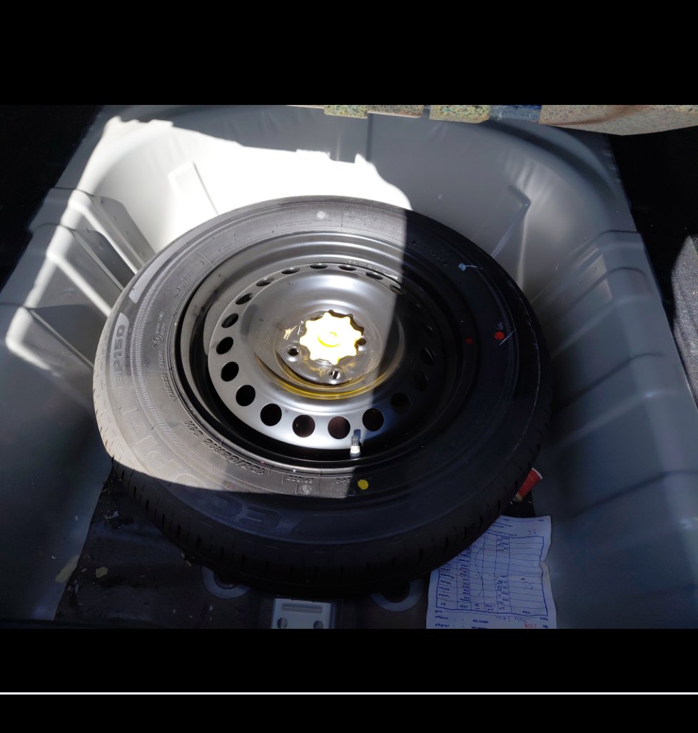 تويوتا يارس Y 2024 image