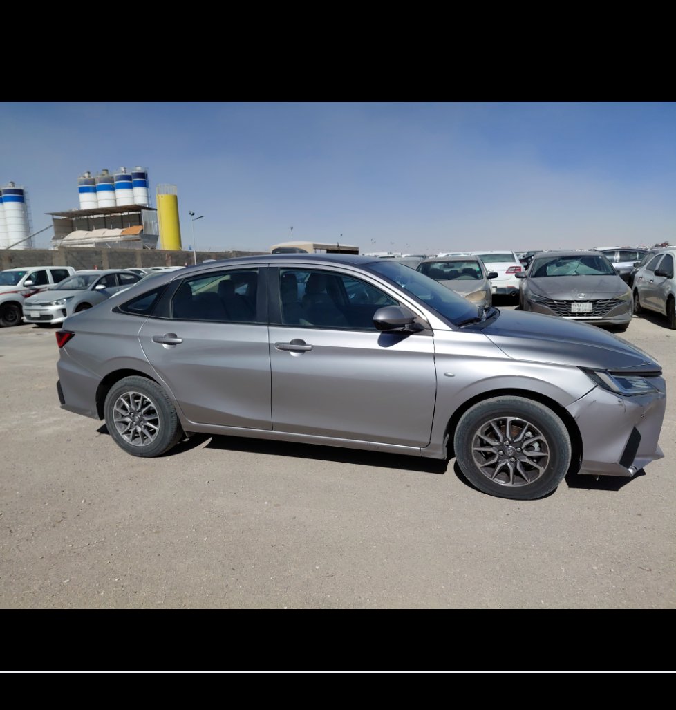 تويوتا يارس Y 2024 image