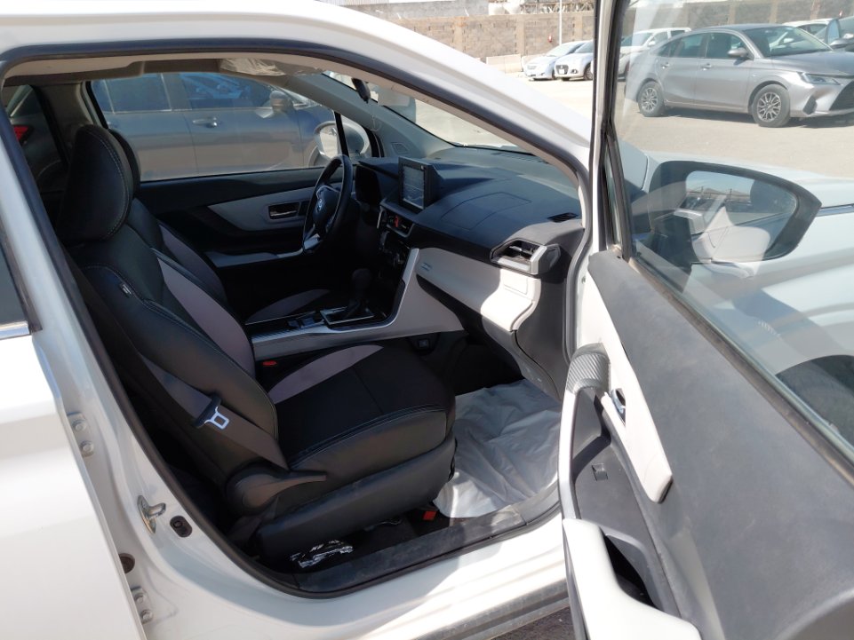 تويوتا فيلوز GLX 2023 image