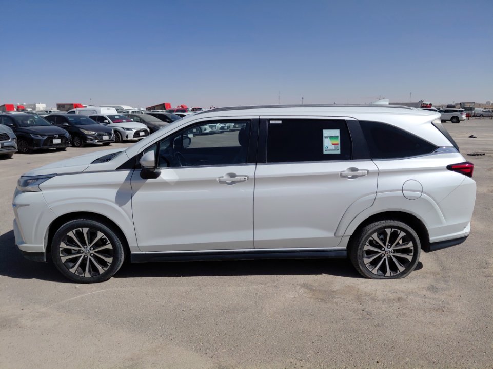 تويوتا فيلوز GLX 2023 image